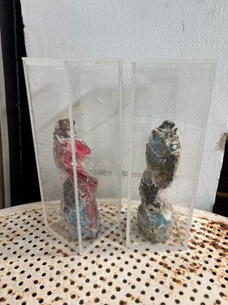 Coppia sculture in plastica