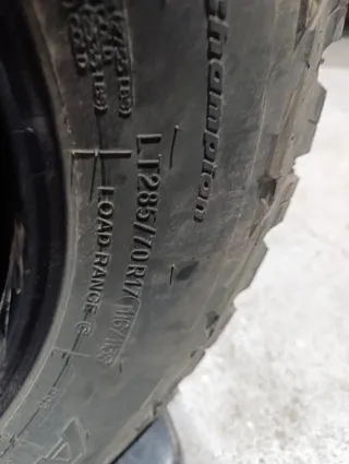 Neumático 285/70R17