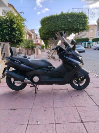 YAMAHA TMAX 500