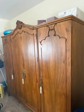 Armario madera mediados siglo XX madera de caoba.