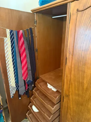 Armario madera mediados siglo XX madera de caoba.