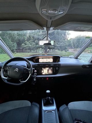 Citroen C4 Picasso 2013 7 pl 12 meses de garantia