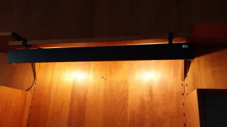 Lampada a sospensione per quadri nera