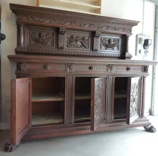 Credenza Rinascimentale Fiorentino