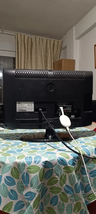 TV / Monitor LCD Samsung 22 Excelente estado