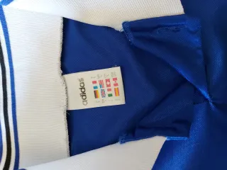 Maglietta Adidas blu e bianca