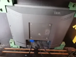 Monitor Touch Screen IBM 56 LED 15 Pollici