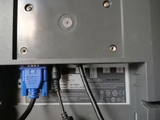 Monitor Touch Screen IBM 56 LED 15 Pollici