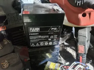 3x Batteria FIAMM FG20451 12V 4.5Ah Piombo