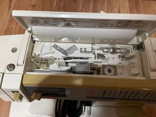 Máquina de coser Singer 9117