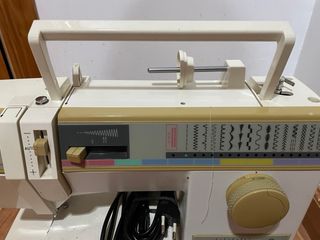 Máquina de coser Singer 9117