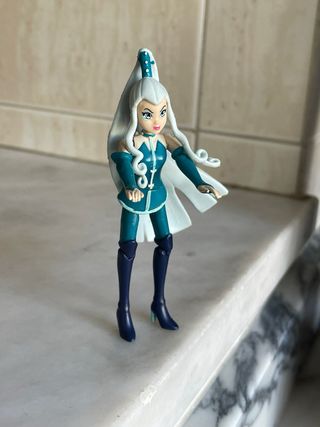 Figura Winx Club Icy Trix Jakks Rainbow 2013