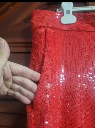 Pantalones de lentejuelas rojos