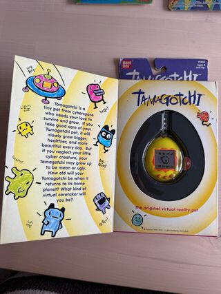 Tamagotchi 1997 Gen 1 Amarillo Precintado