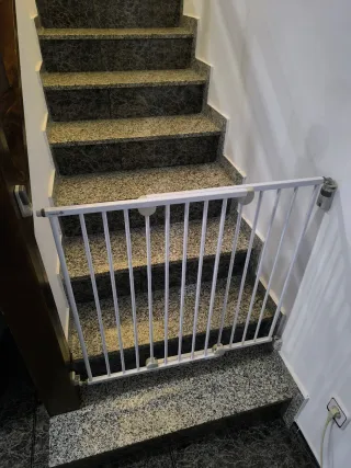 Corrimano di sicurezza per scale