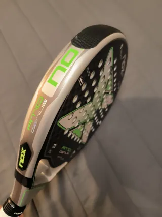 Pala de pádel NOX AT10 Genius