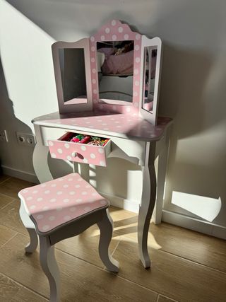 Toeletta per bambini con specchio e sgabello