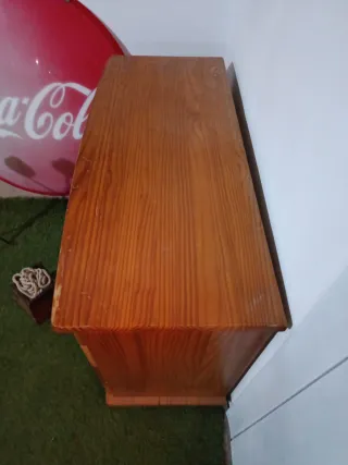 Cómoda de pino con 5 cajones