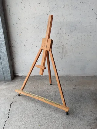 Cavalletto da pittore in legno
