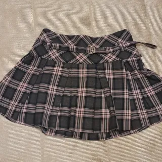 Gonna plissettata a quadri rosa e grigio