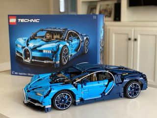 LEGO Technic Bugatti Chiron 42083