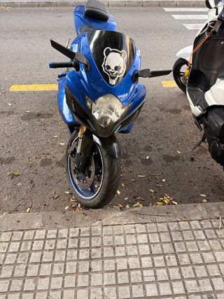 Suzuki GSX-R Azul
