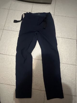 ROPA DE ESQUIAR+GUANTES