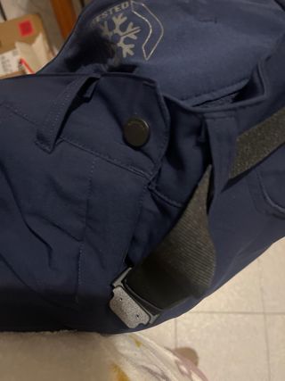 ROPA DE ESQUIAR+GUANTES