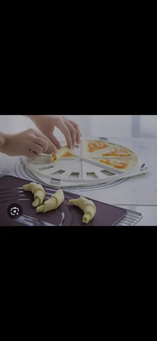 Molde Croissant Tupperware + Recetario