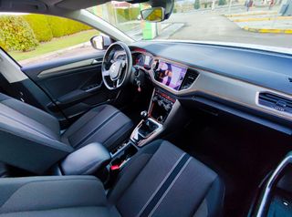 Volkswagen T-Roc 2021