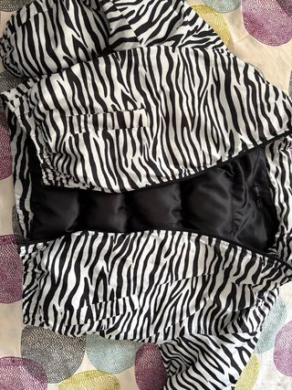 Chaqueta SHEIN Zebra Talla M
