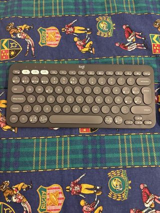 Teclado y Ratón Inalámbrico Logitech Pebble Combo