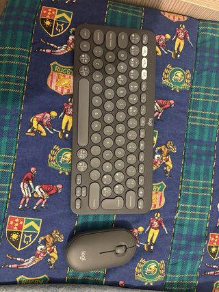 Teclado y Ratón Inalámbrico Logitech Pebble Combo