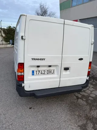 Ford Transit 2005