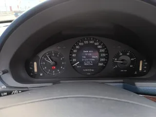 Mercedes-Benz Clase E 2003