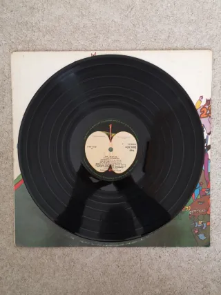 Beatles:Yellow Submarine +Band Of The Irish Guards