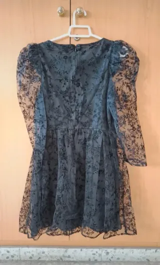 Vestido Zara Negro Encaje Manga Abullonada