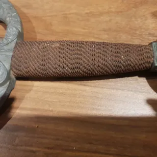 Espada antigua decorativa