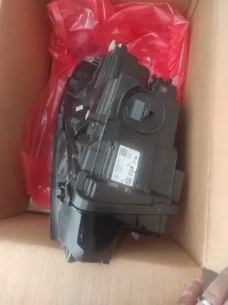 Faro Mercedes-Benz A 247 906 49 06 KZ