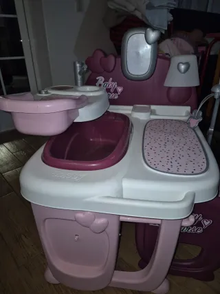 Trona, cuna y bañera para muñeca