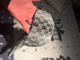 Gorra Gucci Gris y Blanca