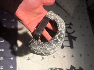 Gorra Gucci Gris y Blanca