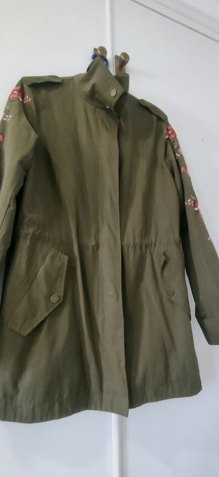 Chaqueta Springfield bordada flores