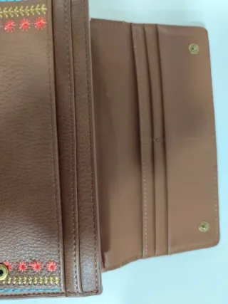 Cartera Desigual Piel Marrón Bordada