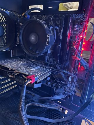 PC Gamer Ryzen 5 2600X GTX 1660 Super 16GB RAM