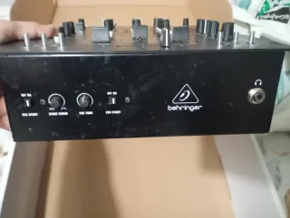 Behringer NOX303 Mezclador DJ 3 Canales
