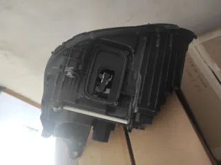 Faro delantero derecho Clase E A2139068809