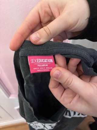 Camiseta Sex Education Pull&Bear