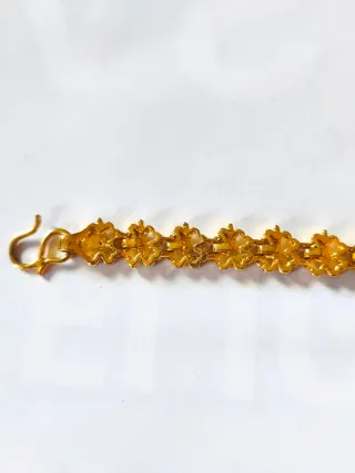 Pulsera chapada en oro
