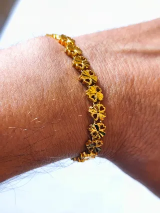 Pulsera chapada en oro